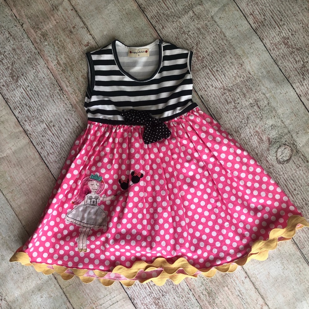 Poppy Whitaker Disney girl, 3 see description 💕🖤